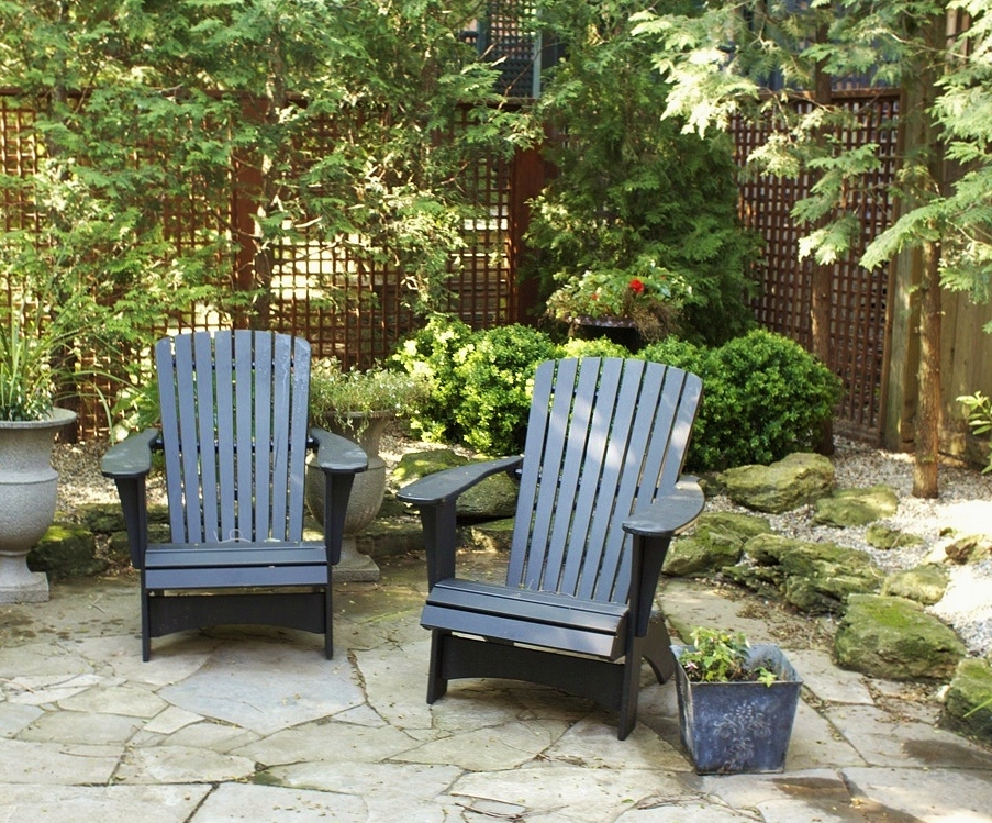 Natural Backyard on Lamport